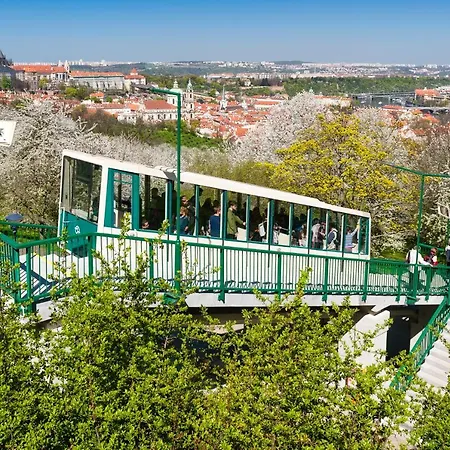 דירה Elegant In Historical Center פראג